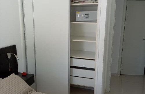 Aidy Grill Apartamento | Cerca de la brava con buenos servicios