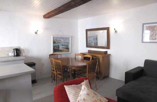 Ceret Casa | Ceret Centre - 3 Bedroom Town House With Sunny Roof Terrace