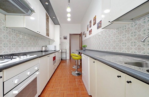 San Giovanni Apartamento | Apartamento en Roma con 4 habitaciones, capacidad 8