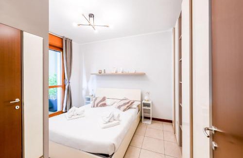 Certosa Apartamento | Certosa Charm - Free Garage Parking by InnStay