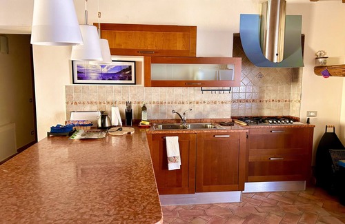 Toscolano Maderno Apartamento | Cervano: 3 suites apartamento para 10 personas