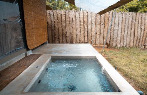 Kataragama Hotel | Ceylon Wild