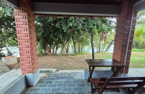 Barreiras Chalet De Esquí | Chácara Caliandra