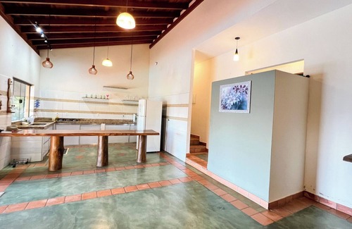 Delfinopolis Casa | Chácara com lazer completo, Wi-Fi e pet friendly