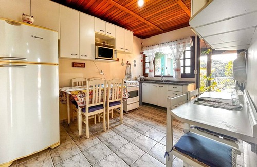 Mairinque Chalet De Esquí | Chácara com piscina, churrasqueira, WiFi e quadra