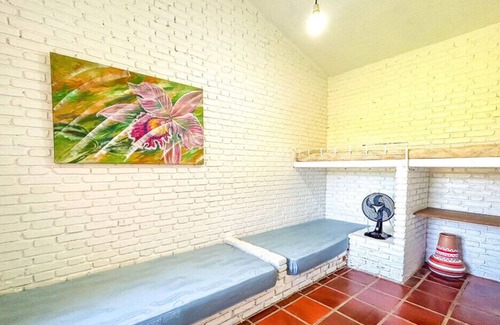 Holambra Casa | Chácara com piscina e churrasqueira em Holambra/SP