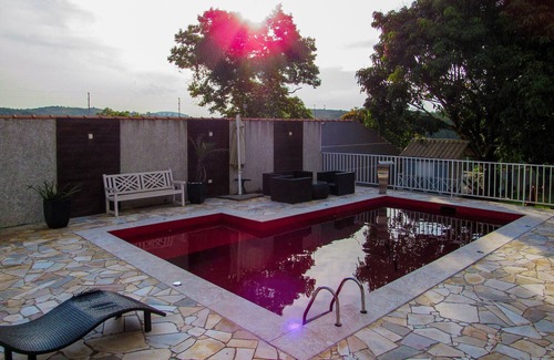 Vila Machado Casa | Chácara com piscina e lazer em Mairiporã/SP