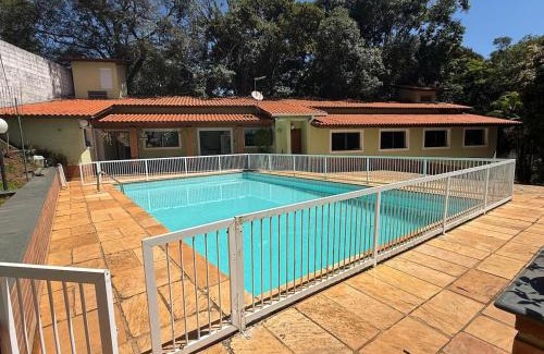 Itatiba Casa | Chácara com piscina e churrasqueira