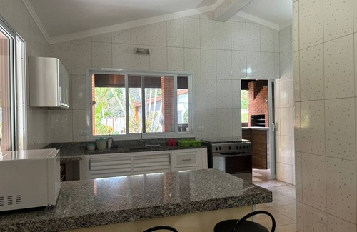 Salto de Sao Jose Casa | Chácara em Itu com Muito Verde e bem Localizada