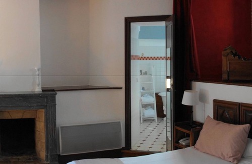 Sainte-Enimie Hotel | Château de la Caze