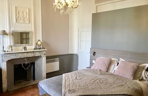 Gemenos Cama Y Desayuno | Château de Jouques