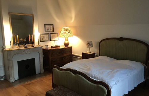Joyeux Cama Y Desayuno | Château de Joyeux - Chambres D'hôtes