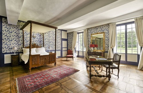 Mordelles Cama Y Desayuno | Château de la Villedubois