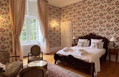 Lombron Casa | Château de Lauresse