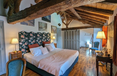Montbron Casa | Château de Lavaud