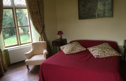 Villers-Chatel Cama Y Desayuno | Château de Villers-Châtel