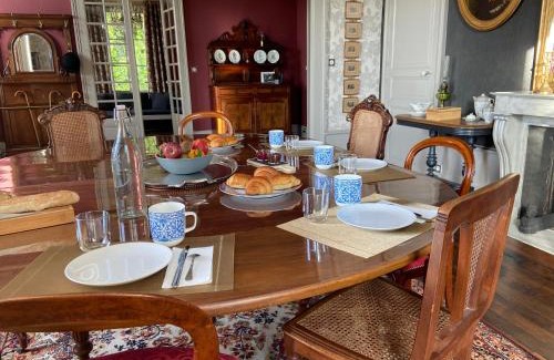 Mouchamps Cama Y Desayuno | Château des Cèdres