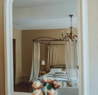 Saint-Priest-Bramefant Cama Y Desayuno | Château Du Guérinet