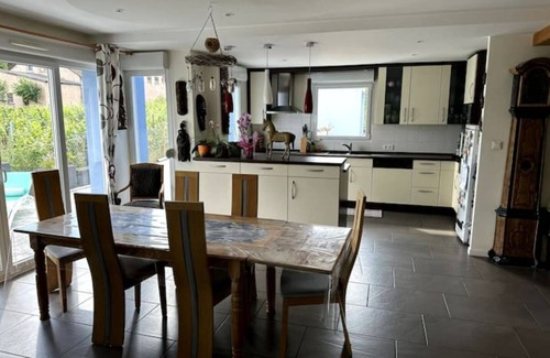 Ribeauville Casa | Châteaux Villages Vignes