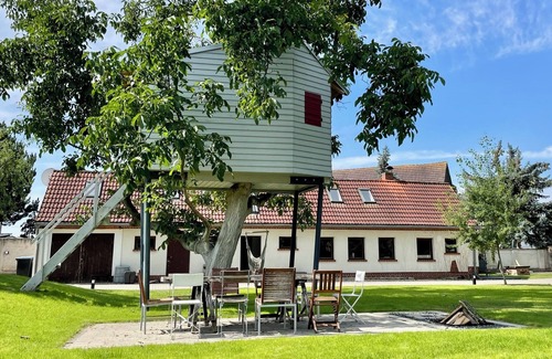 Markranstaedt Casa | Casa en una zona verde muy tranquila cerca del aeropuerto, autopista, ciudad