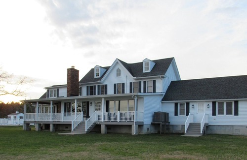 Cambridge Casa | CH Waterfront Home w / Dock, piscina, playa de arena, kayaks, 5BR / 3. 5BA duerme hasta 19