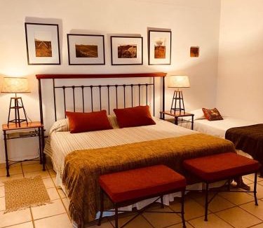 Chanarmuyo Casa | Chañarmuyo Casa de Huéspedes