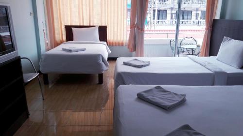 Cha-am Hotel | Cha-Am Fish Star