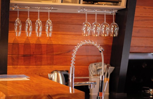 Bom Retiro Chalet De Esquí | Charms of the Friar Cottage