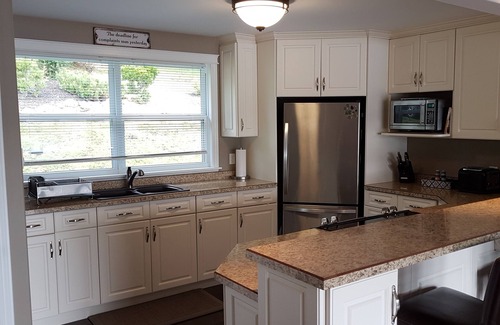 Masons Point Cabaña | Charming 3-bedroom cottage in lovely Head Of St Margarets Bay with AC, WiFi