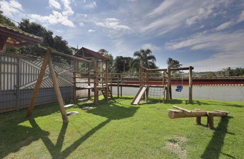 Ibiuna Casa | Chacara com piscina, churrasq e WiFi, pet friendly
