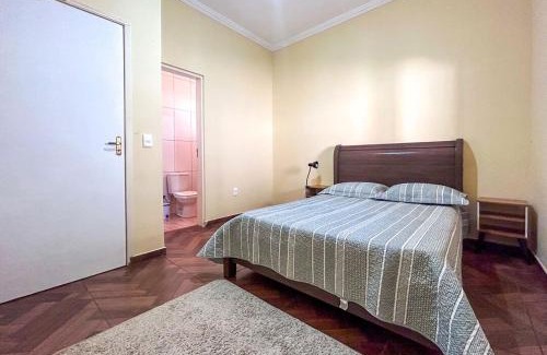Sao Jose dos Campos Casa | Chacara com piscina, churrasq e WiFi em Taubate SP