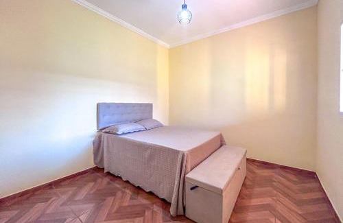 Sao Jose dos Campos Casa | Chacara com piscina, churrasq e WiFi em Taubate SP