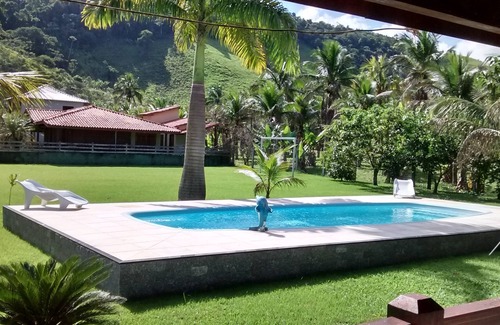 Silva Jardim Casa | Espacio verde excepcional para temporadas y eventos en Silva Jardim, RJ