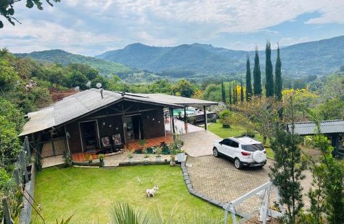 Carniel Casa | Chalé cipreste 3 Quartos
