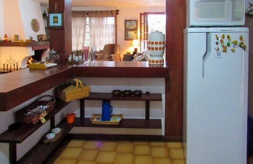 Vila Everest Chalet De Esquí | Chalé com lareira e Wi-Fi em Campos do Jordão/SP