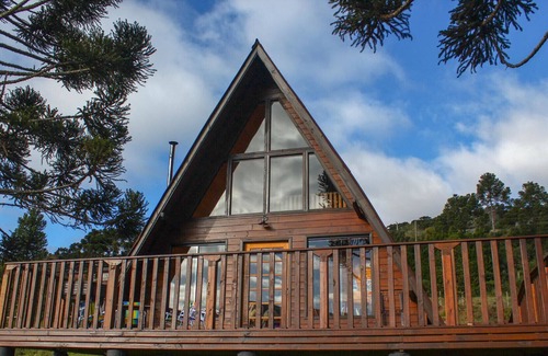 Vacas Gordas Chalet De Esquí | Chalé com lareira, Wi-Fi e churrasq em Urubici/SC