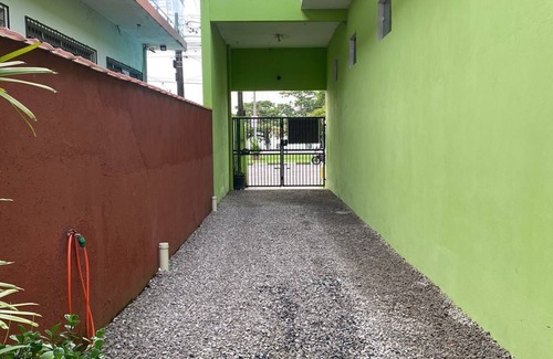 Maranduba Chalet De Esquí | Chalé com Vista Para Montanha a 50 Metros da Praia da Maranduba - Ubatuba