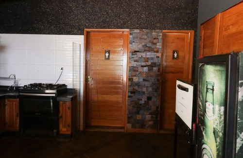 Delfinopolis Chalet De Esquí | Chalé com vista e acesso ao Rio Grande - MG
