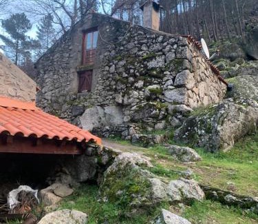 Manteigas Chalet De Esquí | Chalé na Montanha - Casa de Cima