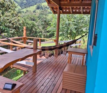 Costas Chalet De Esquí | Chalé Som do Riacho com Hidromassagem e Lareira á 20 minutos de Gonçalves-MG