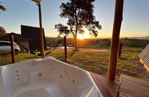 Congonhal Chalet De Esquí | Chalés com Spa e Piscina de Borda Infinita