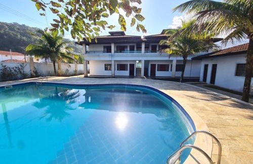 Massaguacu Chalet De Esquí | Chalés individuais com piscina a 500M da praia