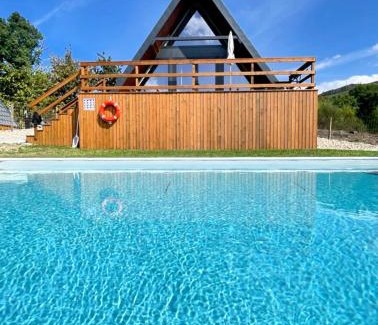 Ponte da Barca Chalet De Esquí | Chalés Luna In Rio CHALÉ RIO