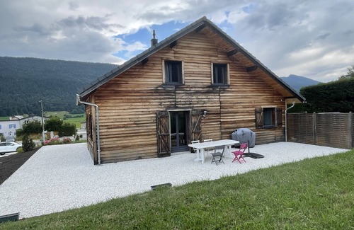 Autrans-Meaudre-en-Vercors Chalet De Esquí | Chalet Écologique et Ensoleillé Dans le Vercors, Proche du Village et des Pistes