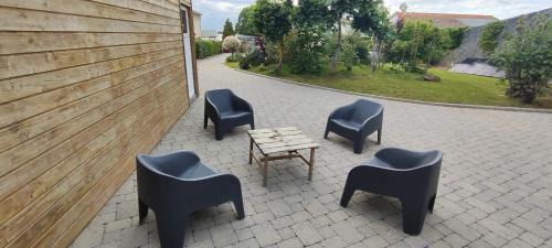 Saint-Pierre-des-Echaubrognes Apartamento | Chalet 38 m2, au calme reposant, près du puy/fou