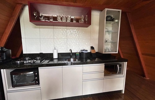 Alfredo Wagner Chalet De Esquí | Chale 4 Estações is the ideal place for couples who need moments of privacy.