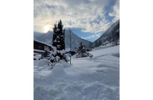 Fusch an der Grossglocknerstrasse Chalet De Esquí | Chalet Aleida Comfortable holiday residence