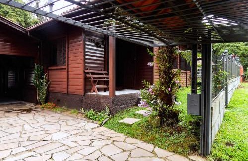 Vila Suzana Casa | Chale Bosque da Serra - Lindo Chalé