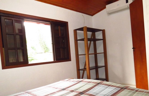Itamambuca Chalet De Esquí | chale en la mejor playa de surf de la región