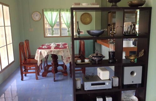 Kanchanaburi Casa | Chaleena Homestay